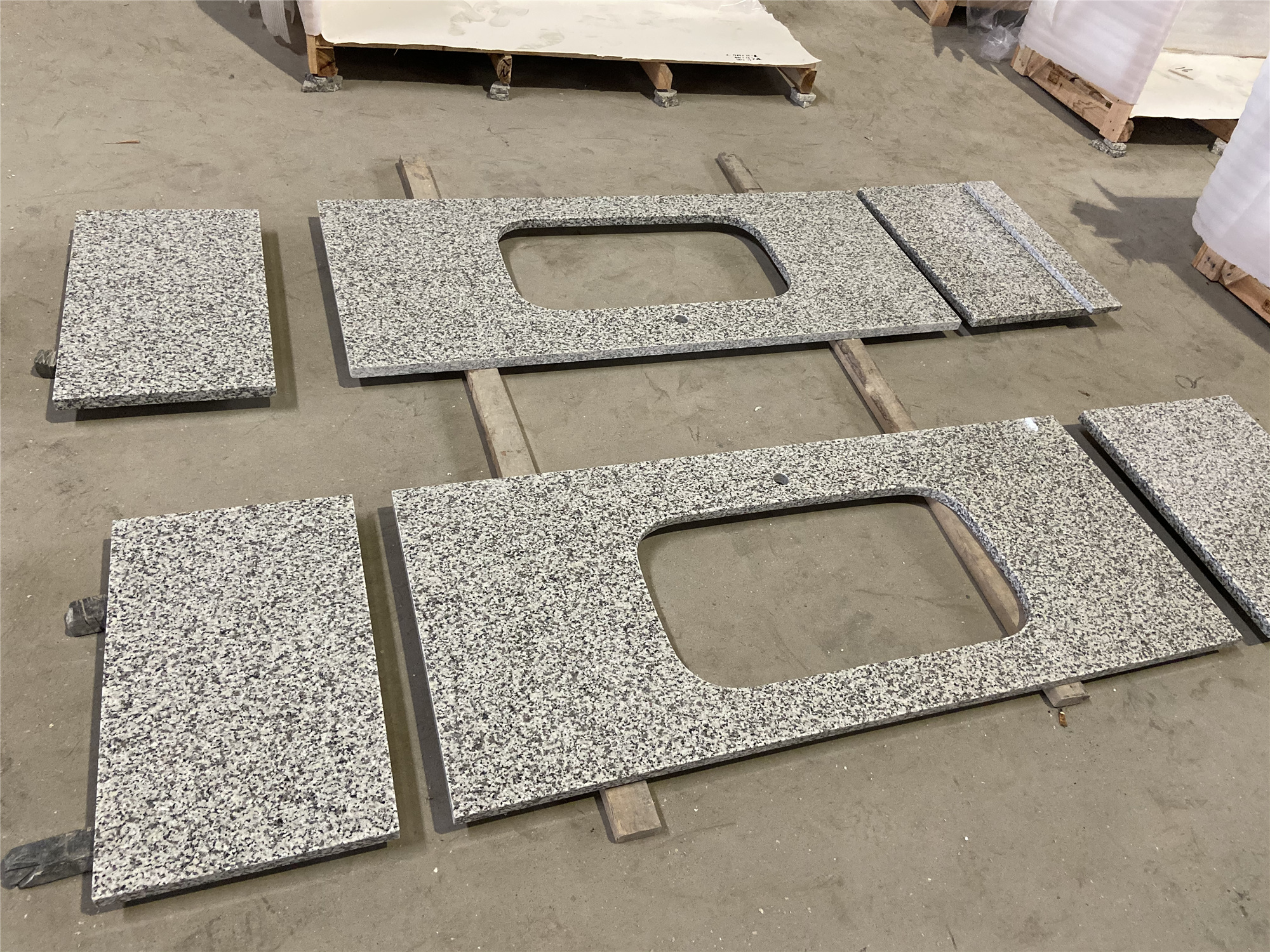 granite iron grey kitchentop