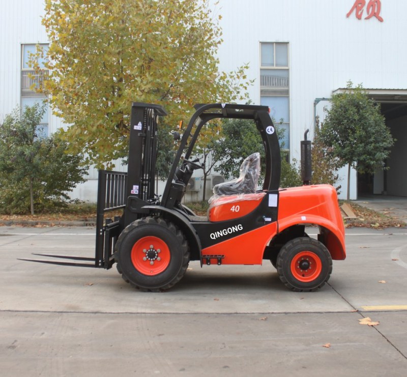 QINGONG 4Ton All Terrian Forklift Truck