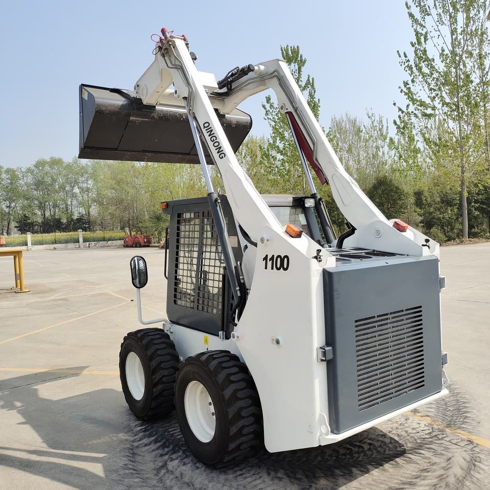 QINGONG Multi-Function Skid Steer Loader WT1100