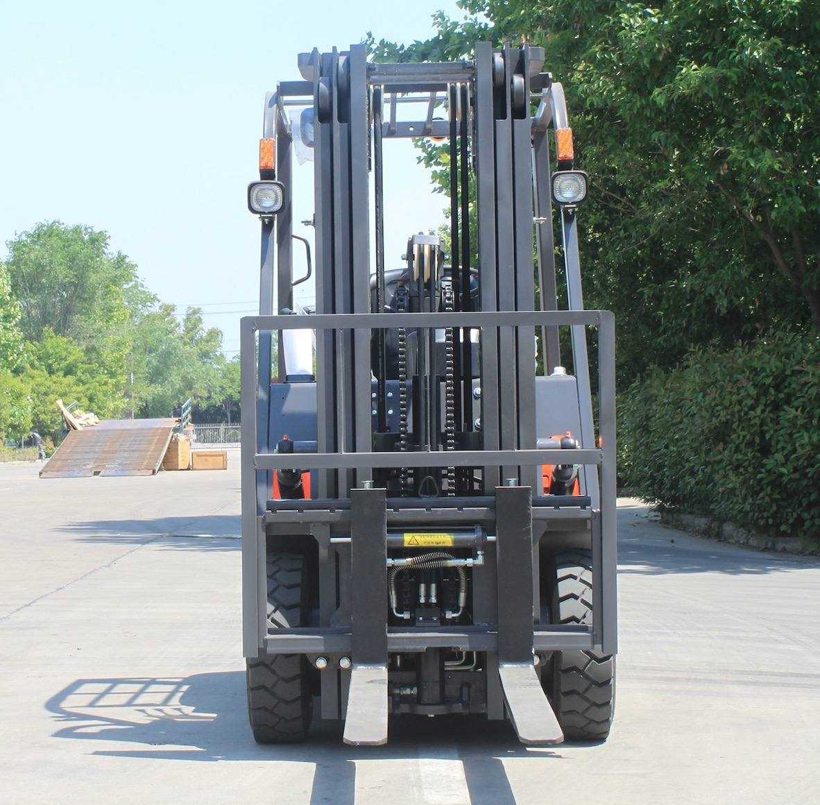 QINGONG 1.8Ton Diesel Forklift Truck Cheap Price