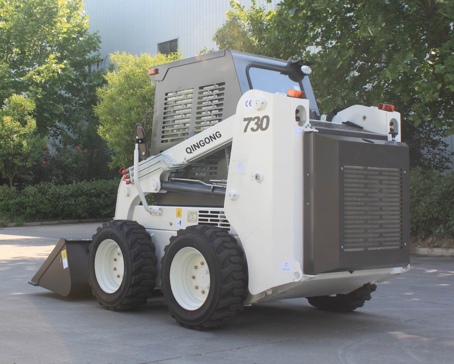 QINGONG Skid Steer Loader WT730 Cheap Price