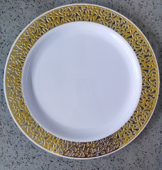 Hollow Out Lace Gold Rim Disposable Plastic party Dinner Plates bulk tableware wholesale manufacturer