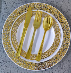Hollow Out Lace Gold Rim Disposable Plastic party Dinner Plates bulk tableware wholesale manufacturer