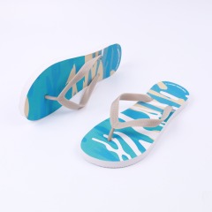 Comfortable Customized Ladies Beach Flip Flops Summer Slippers PVC Fake Lawn Webbing Slippers Sand Imprint Flip Flops