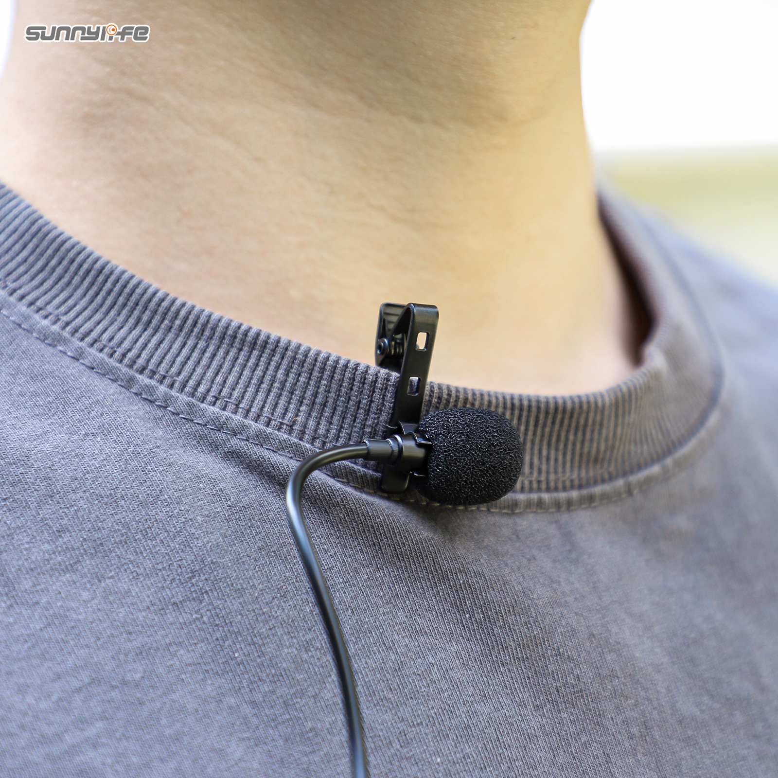 Lavalier Microphone Clip-on Lav Mini Mic Video Recording Interviews Living Performance Accessories for Insta360 X4
