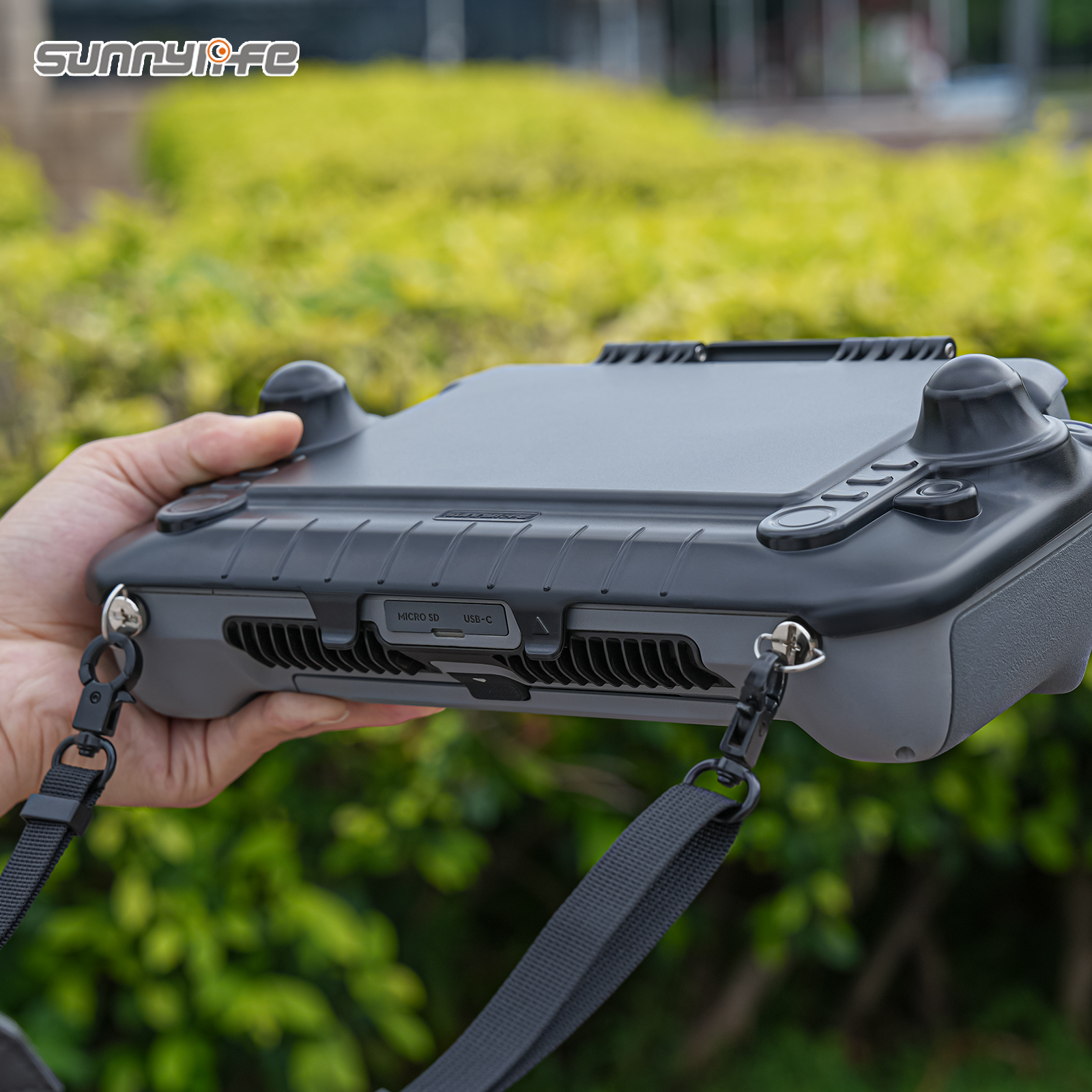 Sunnylife 2 in 1 Controller Protector Sun Hood Screen Guard Monitor Sunshade Cover for RC PLUS 2 for Matrice Series