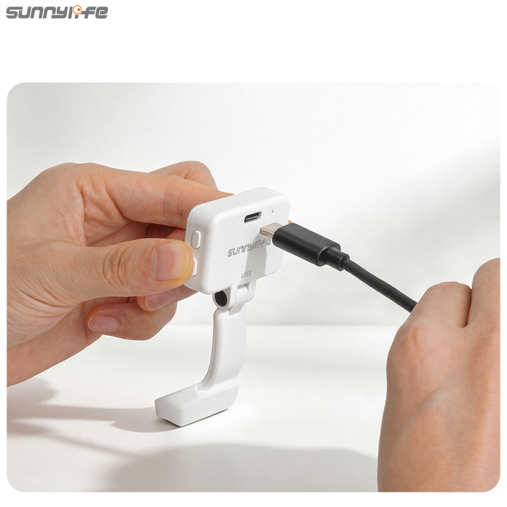 Sunnylife Magnetic LED Video Light Adjustable Fill Light Tri-Color Dimmable Portable Fill Lamp Photography for Osmo Pocket 4