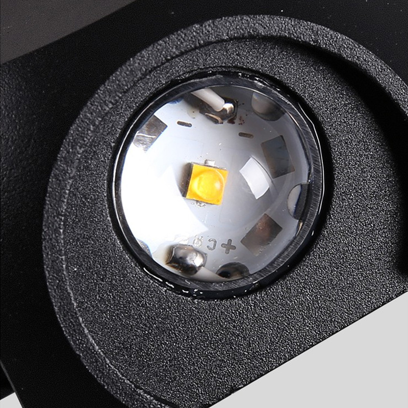 OD-004 Cube Four-Way LED Outdoor Wall Light