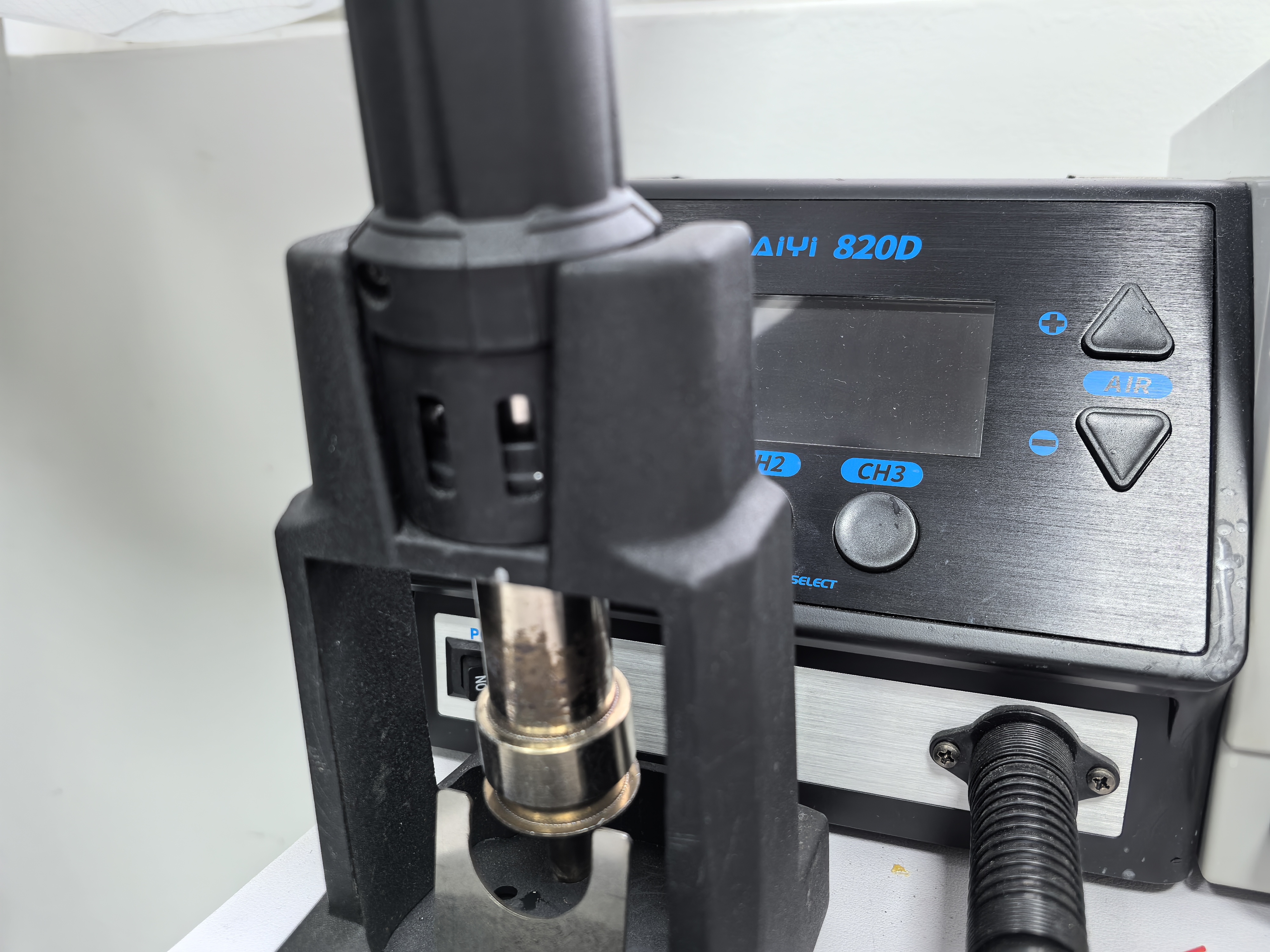 Air Gun 820D  For repairing laptop motherboard