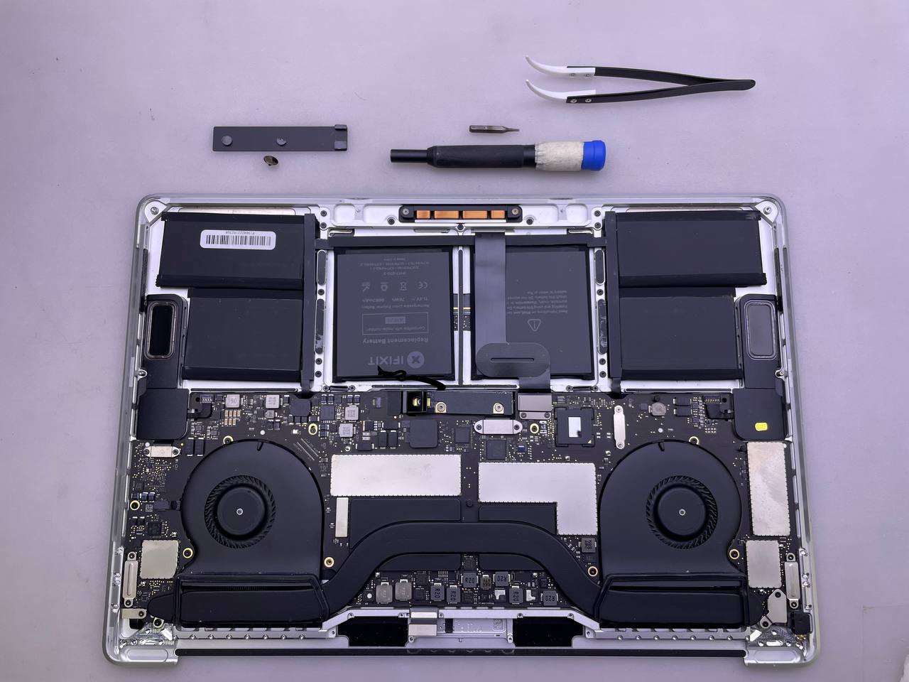 New Left Right CPU Cooling Fan for MacBook Pro 15" A1707 A1990 923-01471 Cooling Fan Replacement