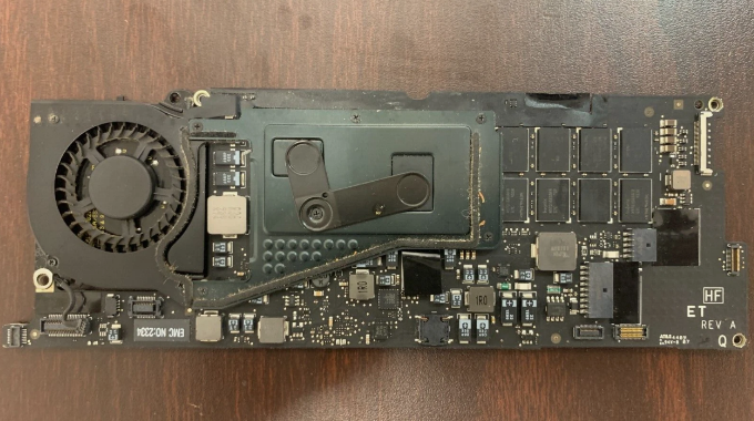 A1304 motherboard