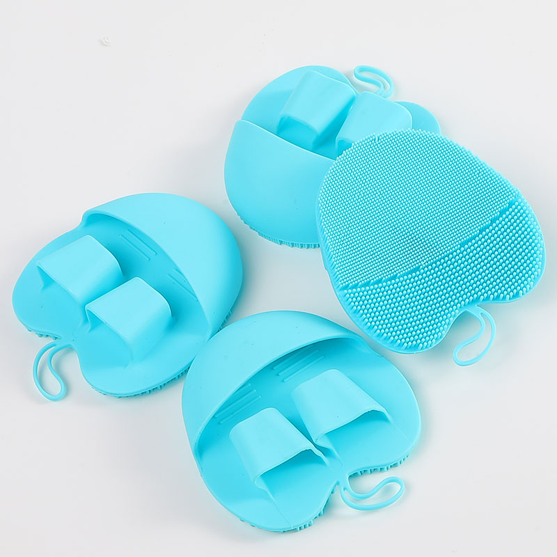 Customized Apple Shape Soft Handheld Silicone Facial Cleansing Brush