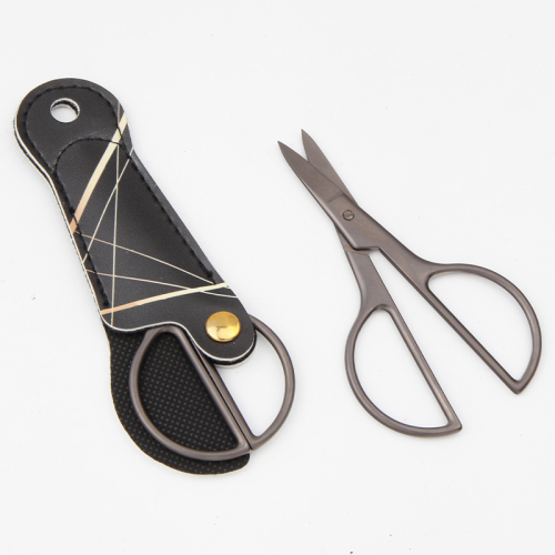 PRO Manicure Scissors Eyebrow Scissors Curved Tools In Leather Case