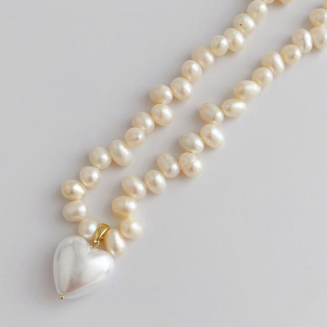 Baroque pearl heart beaded necklace
