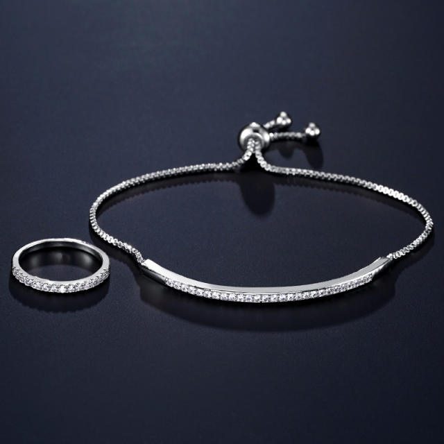 Zircon ring and zircon chain bracelet