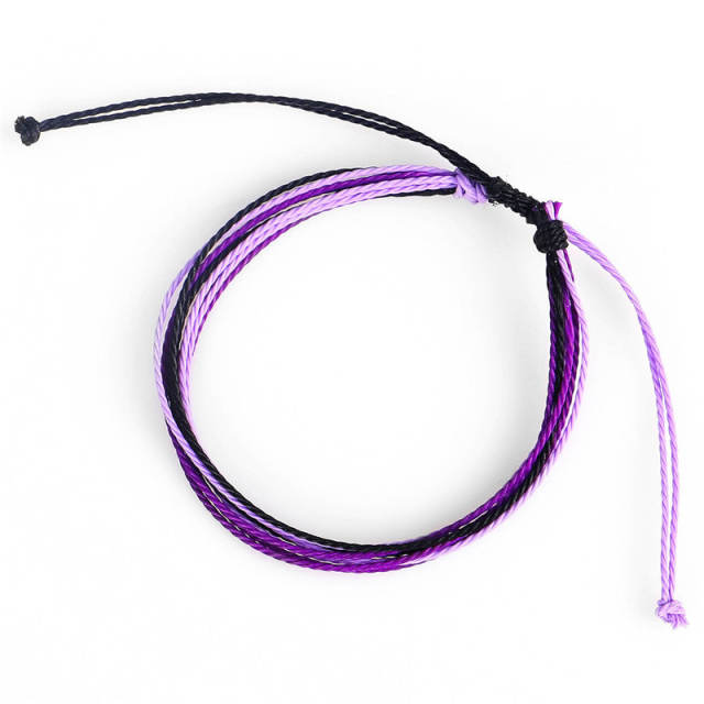 Color string bracelet