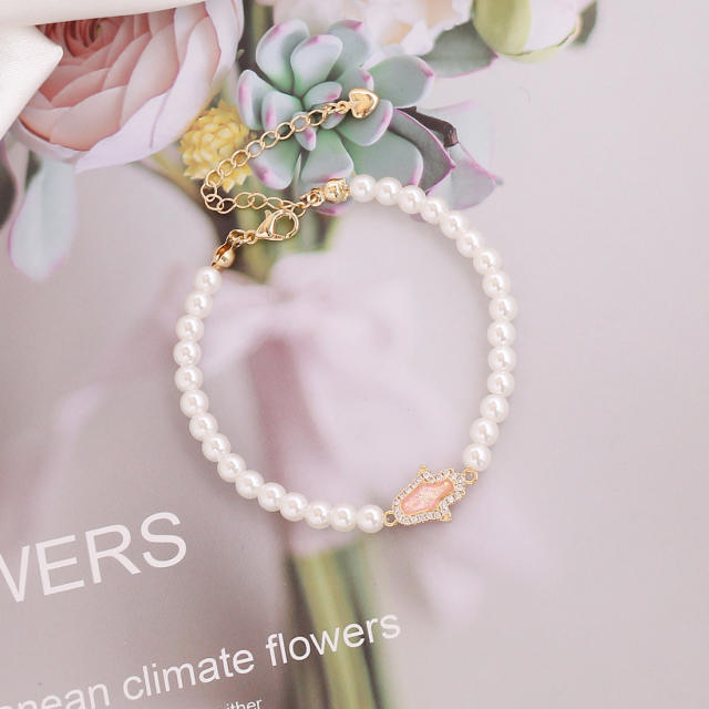 Color fatima hand pearl bracelet