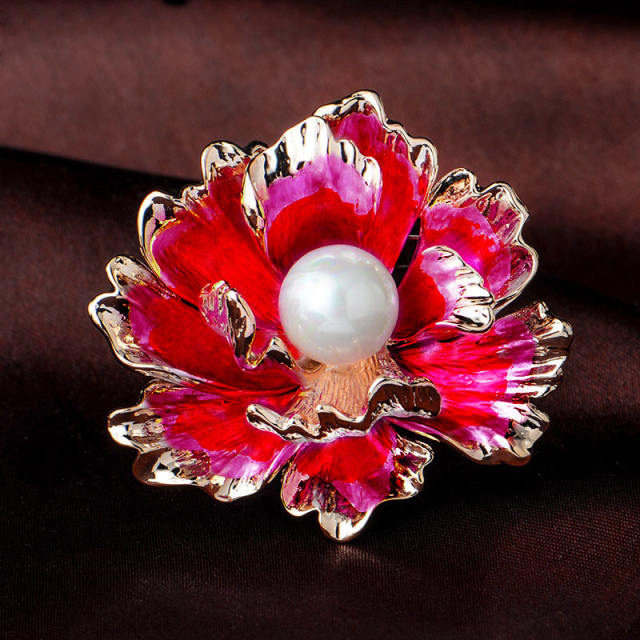 Pearl flower popular brooch