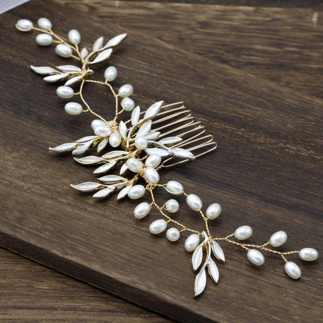 Simple pearl leaf bridal hair comb