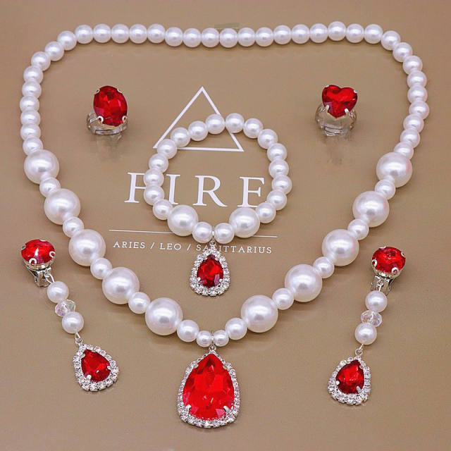 Faux pearl drop pendant jewelry set for kids