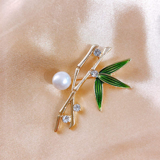 Vintage pearl bamboo brooch