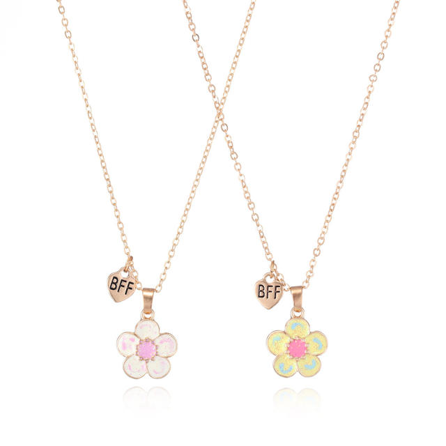 Enamel flower pendant BFF necklace set for kids