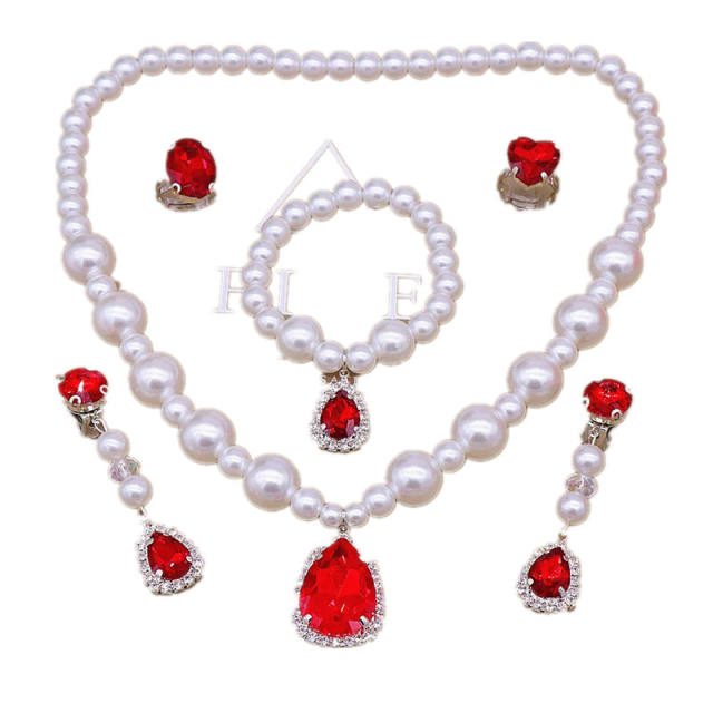 Faux pearl drop pendant jewelry set for kids