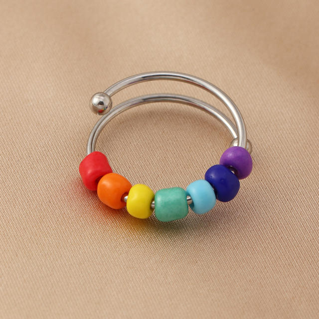 Color beads anxiety ring