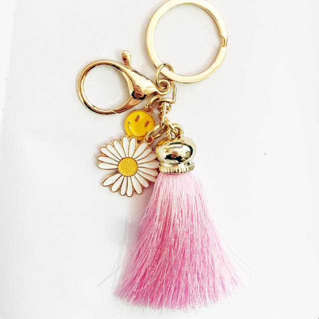 Little daisy tassel key chain