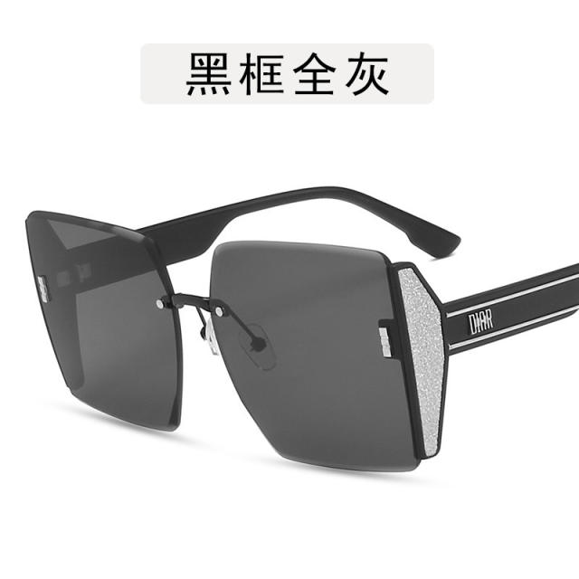 Square shaped rimless sunglasses