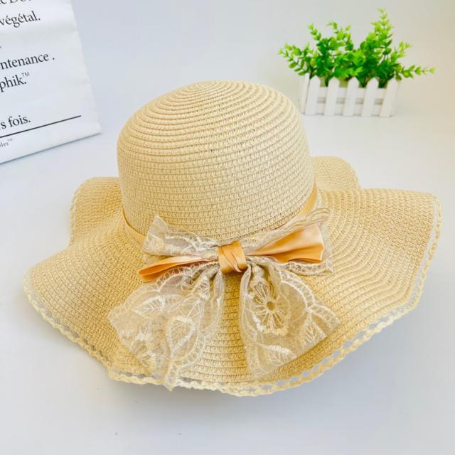 Lace bow wave brim straw beach hat