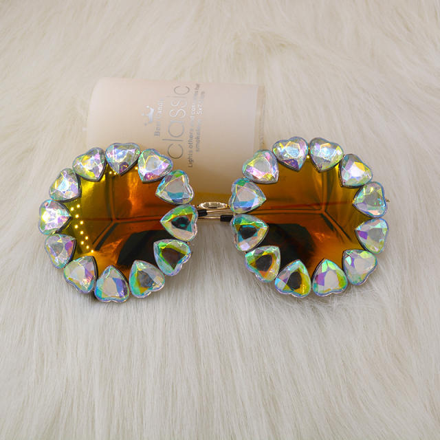Fashion heart-shaped crystal sunglasses