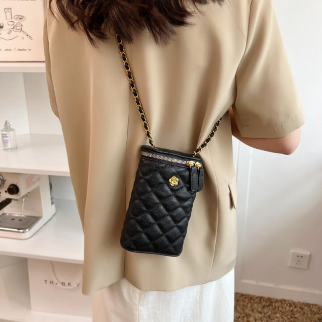 Classic solid color quilted crossbody bag phone bag