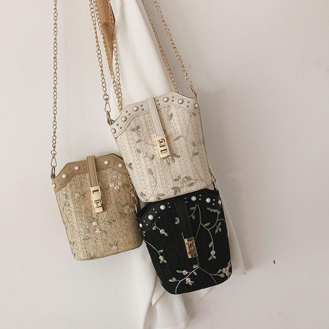 Lace embroidery bucket bag