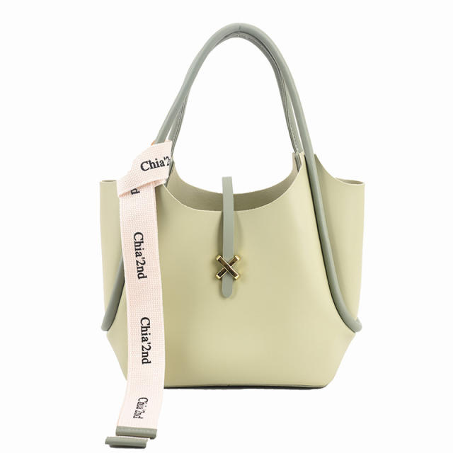 Solid color large capacity bucket bag