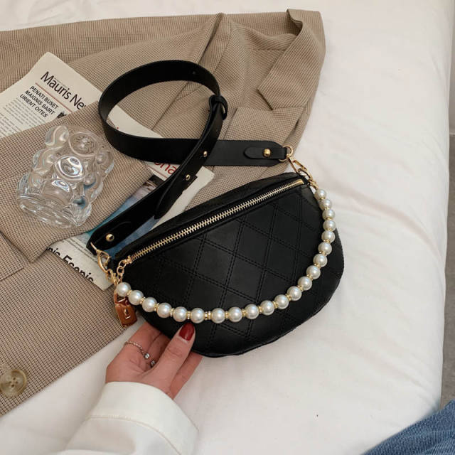 New pearl saddle bag