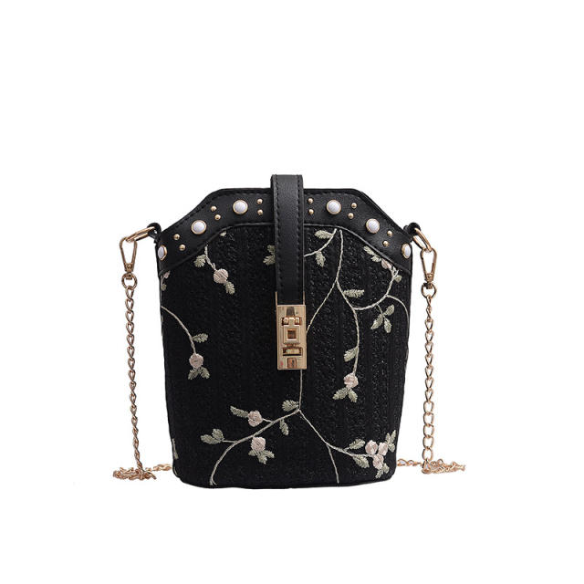 Lace embroidery bucket bag