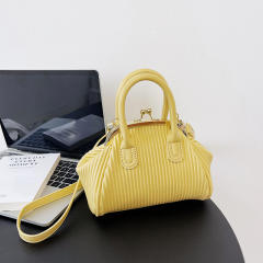 2022 colorful design large capacity women handbag