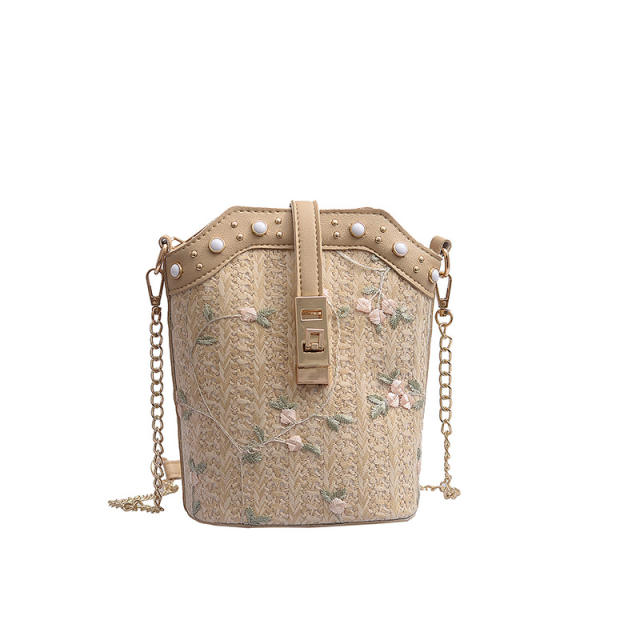 Lace embroidery bucket bag