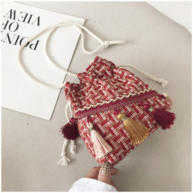 National plaid tassel bucket bag