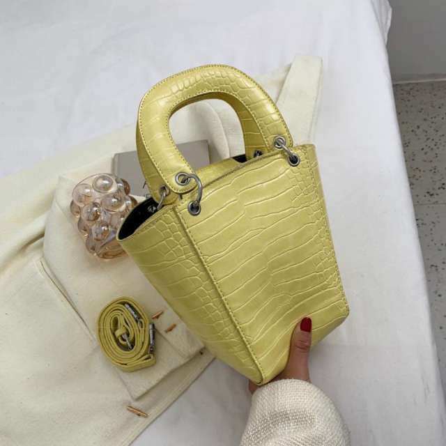 Solid color handbag