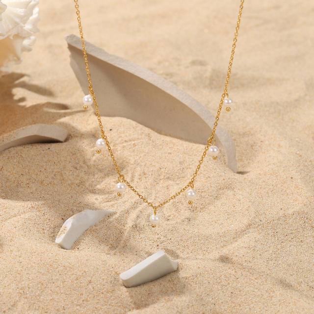 Elegant pearl 18KG choker necklace