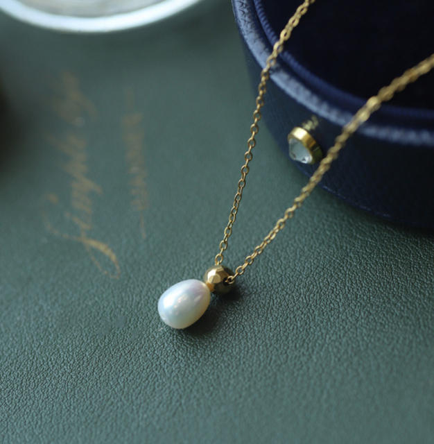 18KG water pearl pendant stainless steel necklace