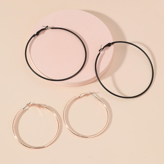 Metal hoop earrings  2 set