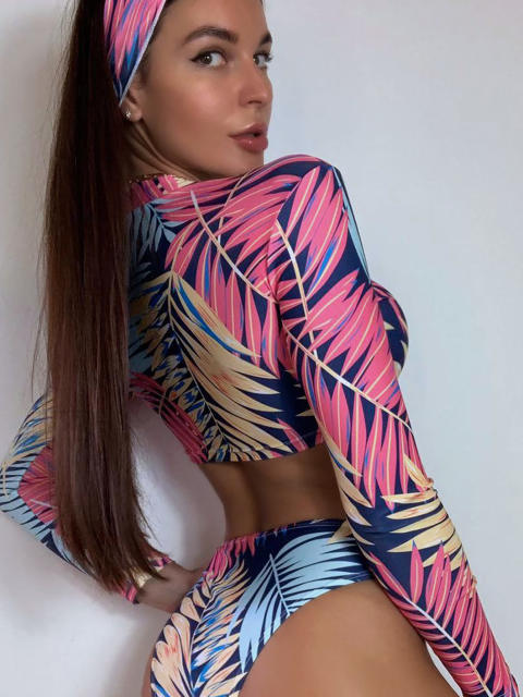 Leaf print two piece long sleeve swimsuit