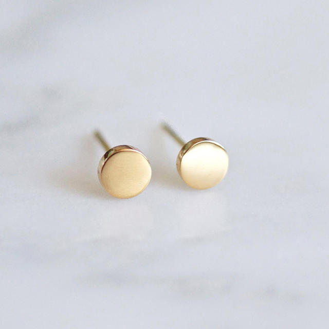 Tiny Stainless steel round ear studs