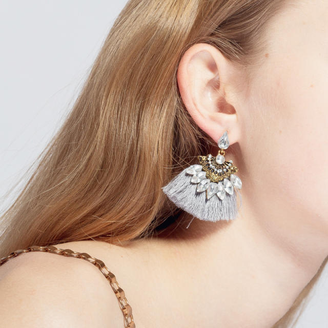 Fan-shaped rhinestone hoop tassel earrings