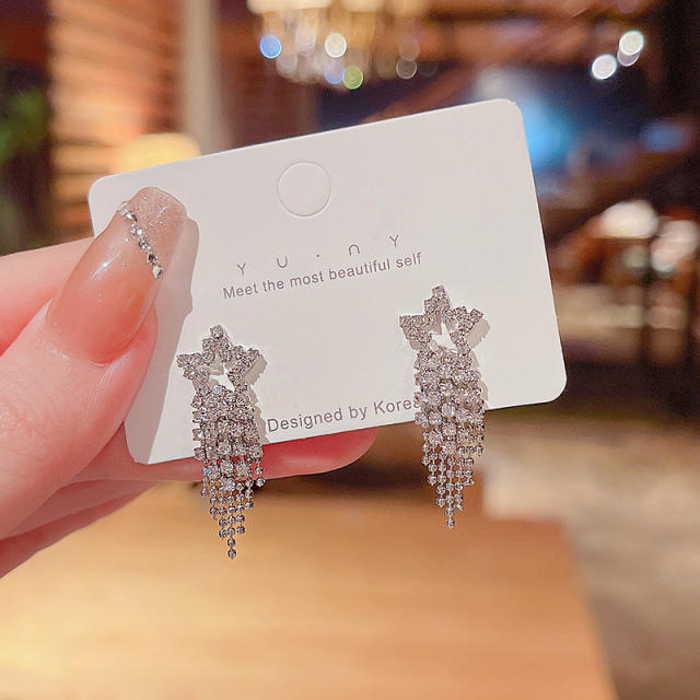 Star diamond chain tassel earrings