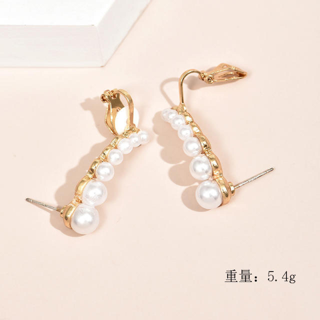 Fashion pearl climbers earrings