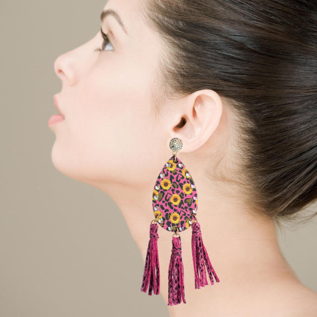 Daisy rhinestone thread tassel earrings
